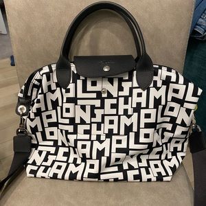 Longchamp Le Pliage LGP Medium